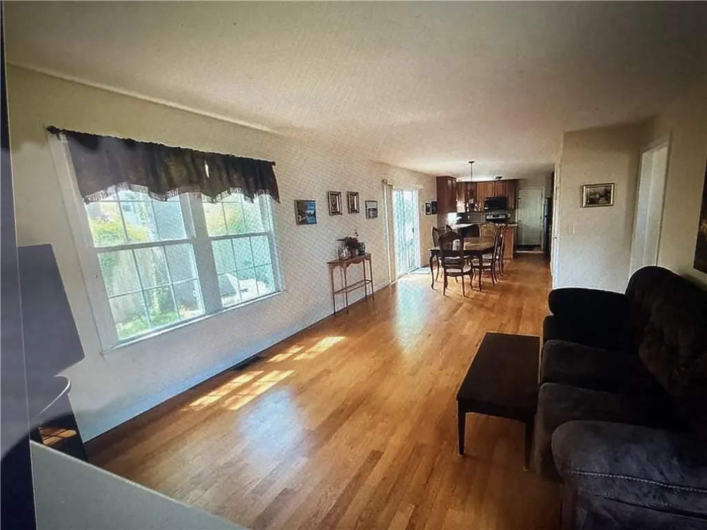 48 Patrick Way Warwick RI 02886