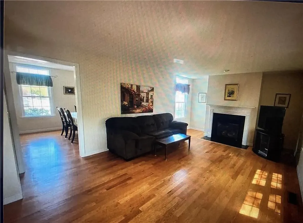 48 Patrick Way Warwick RI 02886