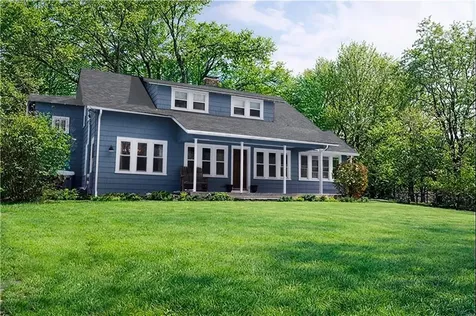 85 Hopkins Avenue Johnston RI 02919