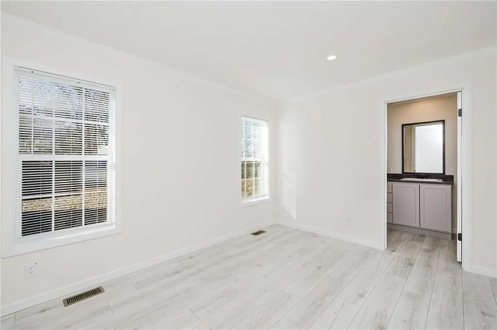 1346 Newport Avenue Attleboro MA 02703