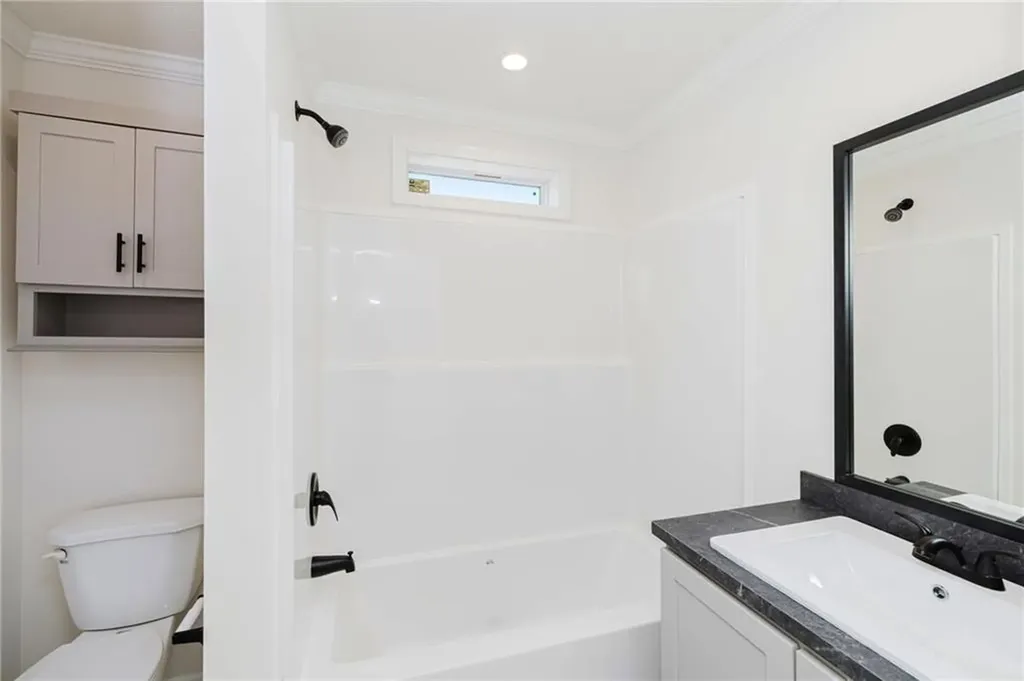 1346 Newport Avenue Attleboro MA 02703