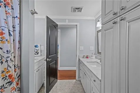 1275 Seven Mile Road Cranston RI 02831