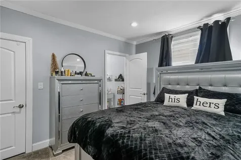 1275 Seven Mile Road Cranston RI 02831