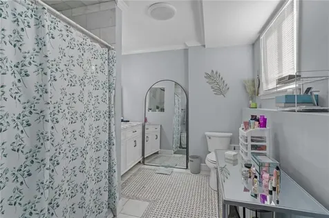 1275 Seven Mile Road Cranston RI 02831