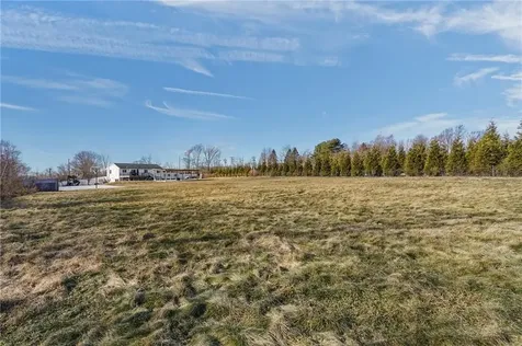 1275 Seven Mile Road Cranston RI 02831