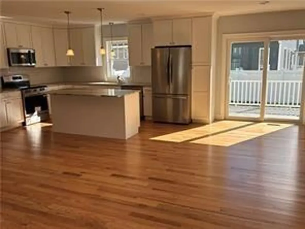 56 Vespia Lane South Kingstown RI 02879