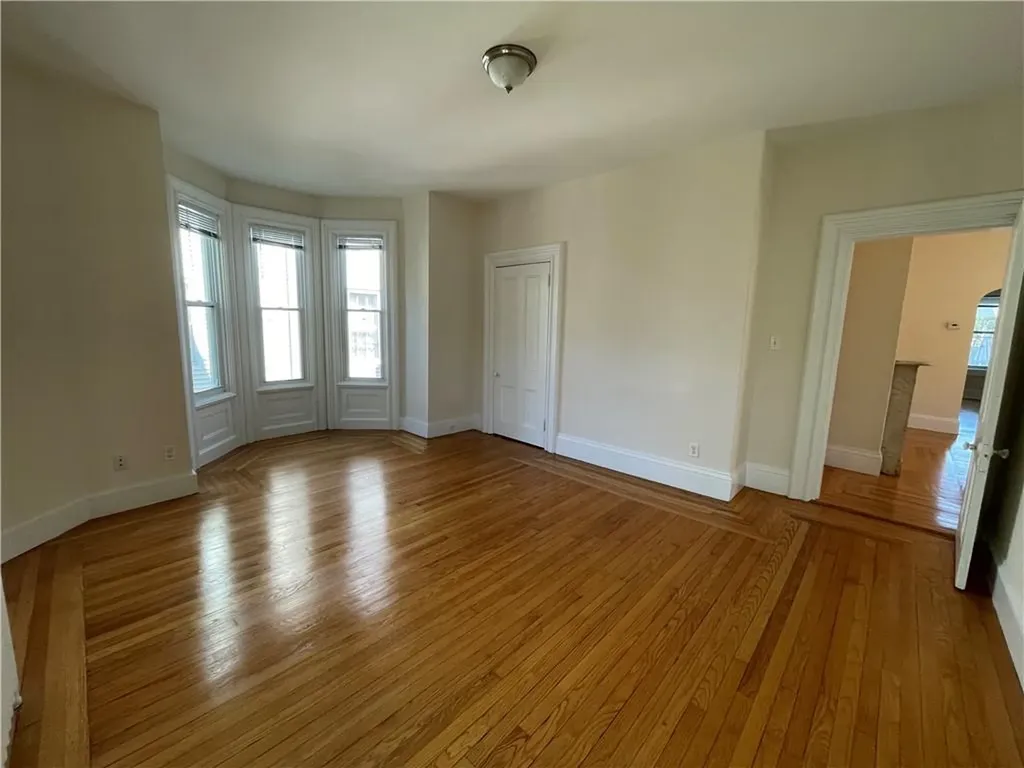 26 Ayrault Street Newport RI 02840