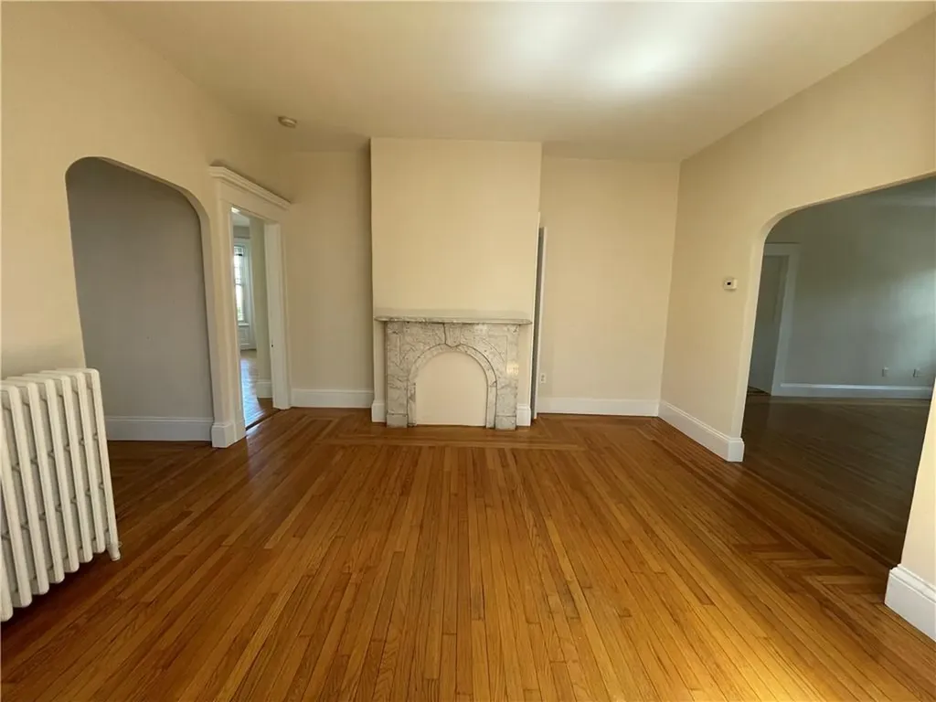 26 Ayrault Street Newport RI 02840