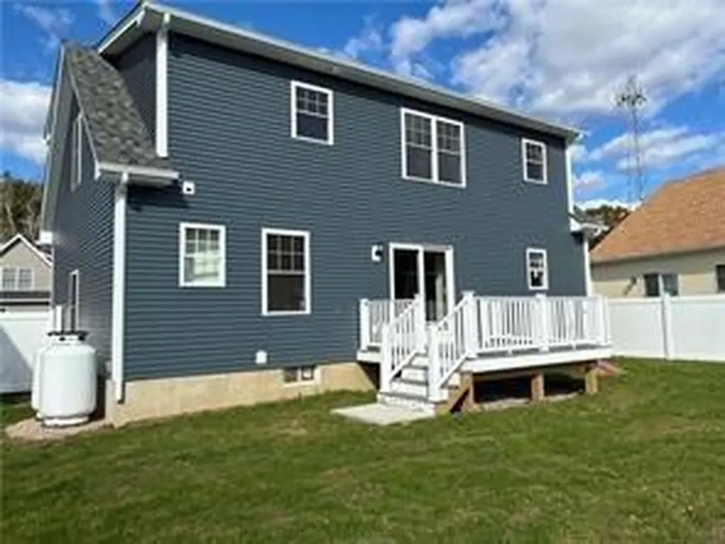 44 Vespia Lane South Kingstown RI 02879