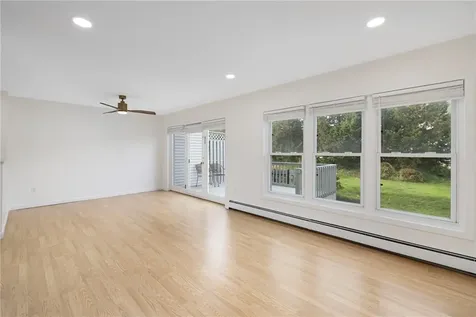 57 Clinton Street Newport RI 02840