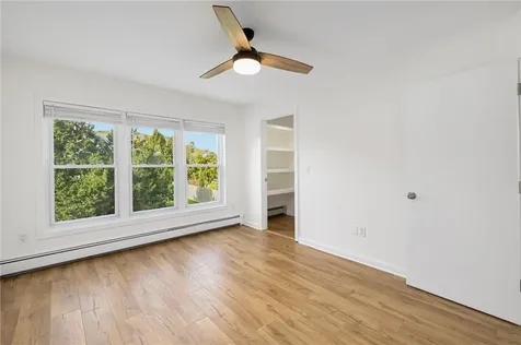 57 Clinton Street Newport RI 02840