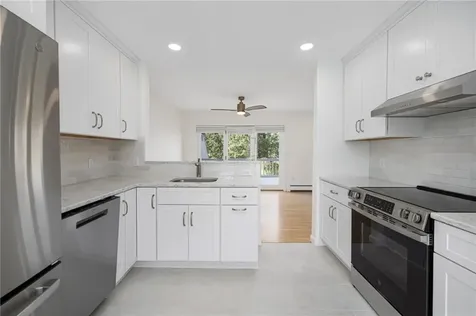 57 Clinton Street Newport RI 02840