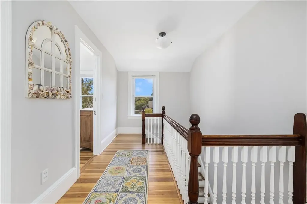 10 Eustis Avenue Newport RI 02840