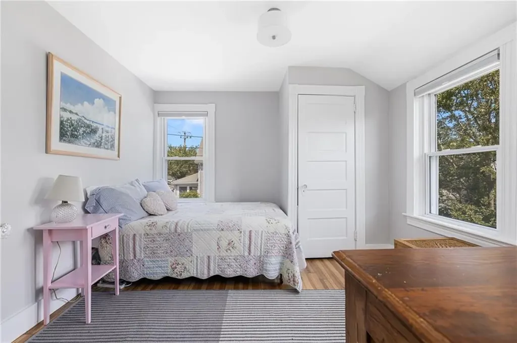 10 Eustis Avenue Newport RI 02840