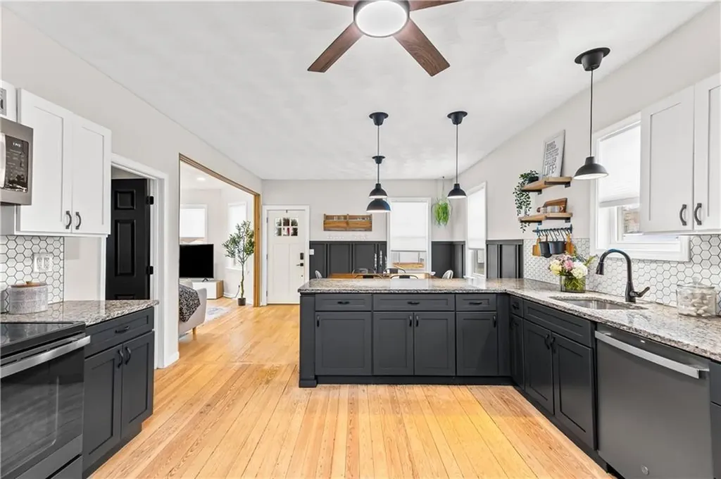 6 Dexter Street Johnston RI 02919