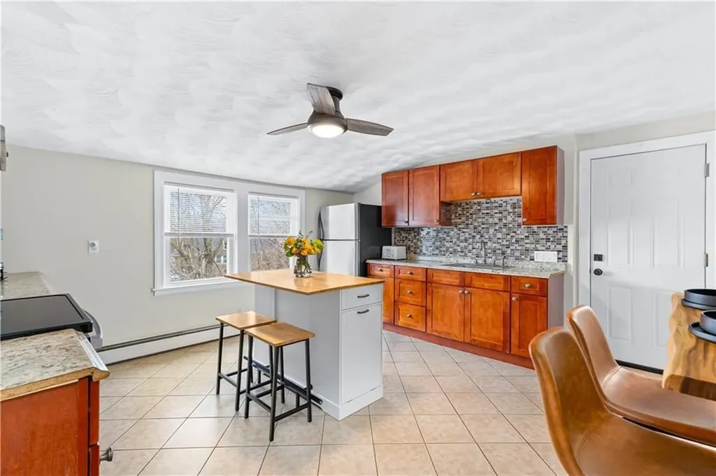 6 Dexter Street Johnston RI 02919