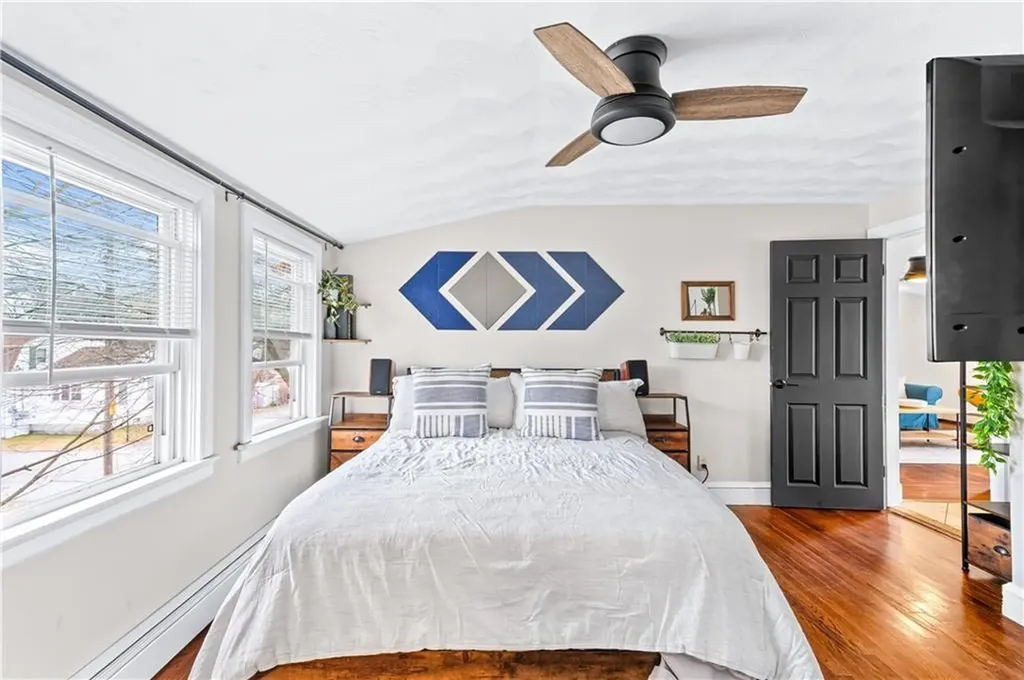 6 Dexter Street Johnston RI 02919