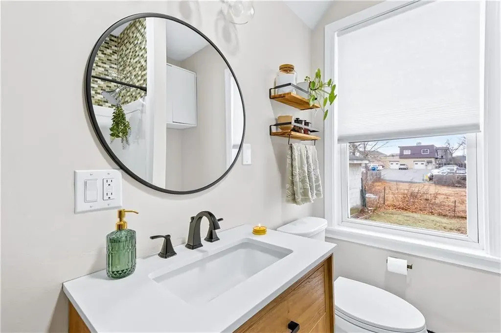 6 Dexter Street Johnston RI 02919