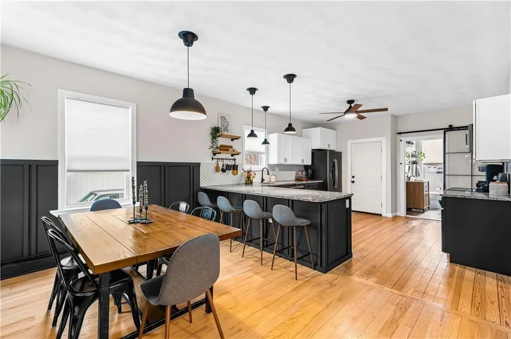 6 Dexter Street Johnston RI 02919