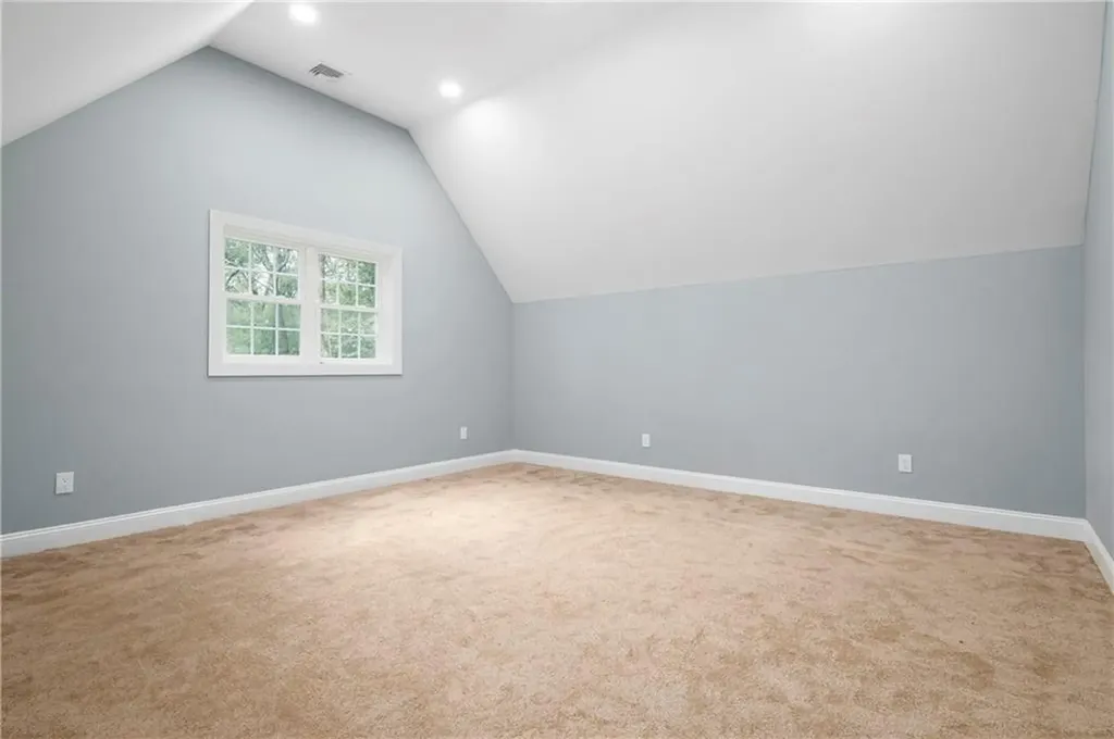 111 Cider Mill Road North Smithfield RI 02895