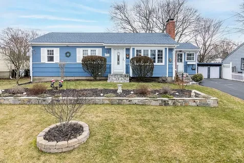 54 Ansonia Road Warwick RI 02889