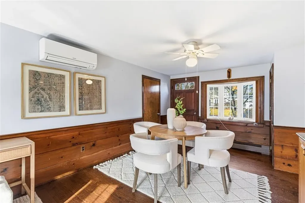 6 Ledge Road Barrington RI 02806