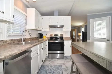 12 Comfort Lane South Kingstown RI 02879