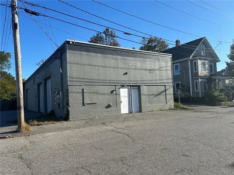 262 Washington Street Warwick RI 02888