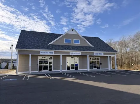 2 Peter Road Bristol RI 02809