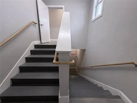 2 Peter Road Bristol RI 02809