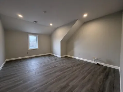 2 Peter Road Bristol RI 02809