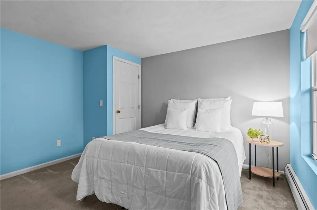 15 Nipmuc Trail North Providence RI 02904