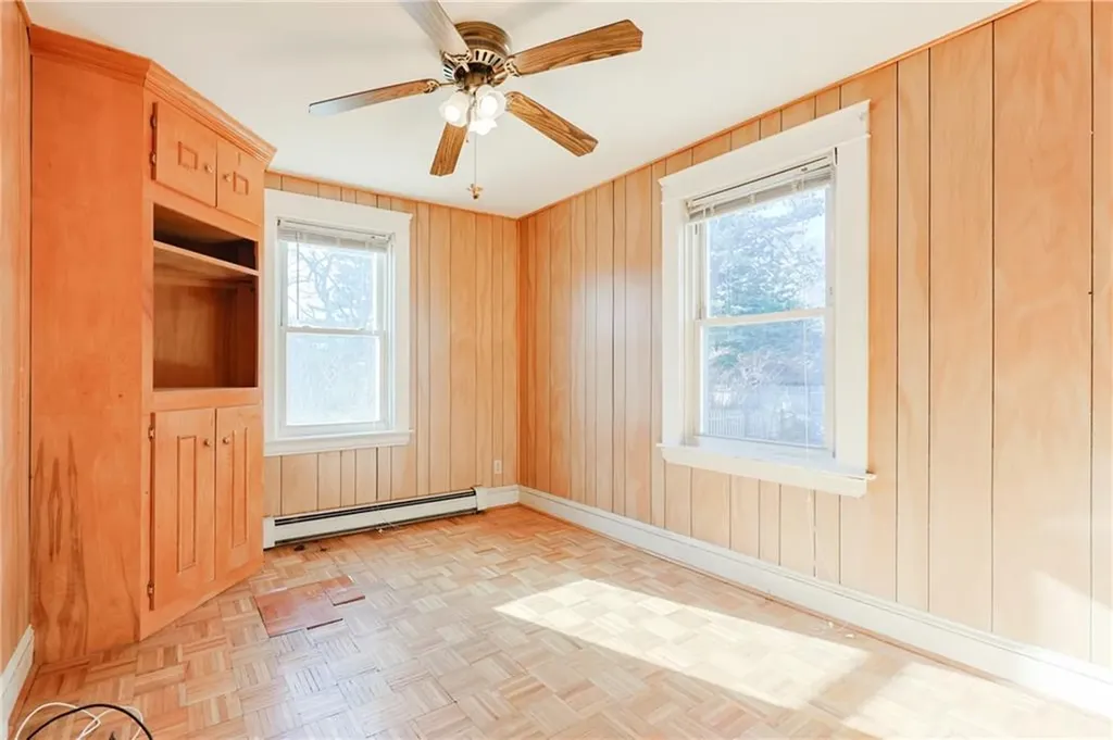 165 Haswill Street Warwick RI 02889