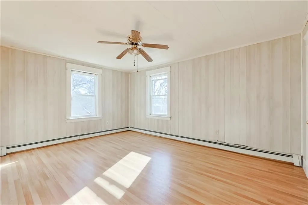 165 Haswill Street Warwick RI 02889