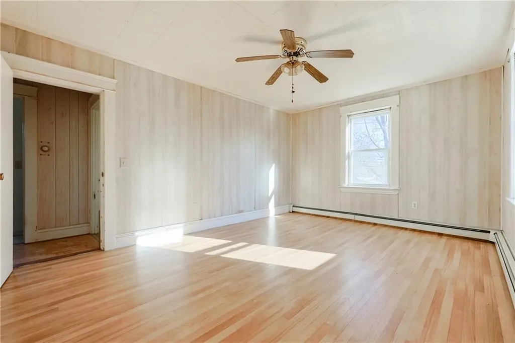165 Haswill Street Warwick RI 02889