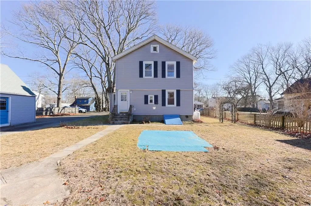 165 Haswill Street Warwick RI 02889