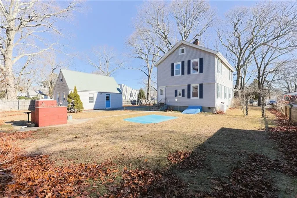 165 Haswill Street Warwick RI 02889
