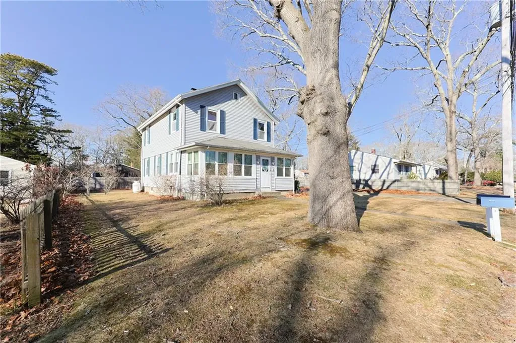 165 Haswill Street Warwick RI 02889