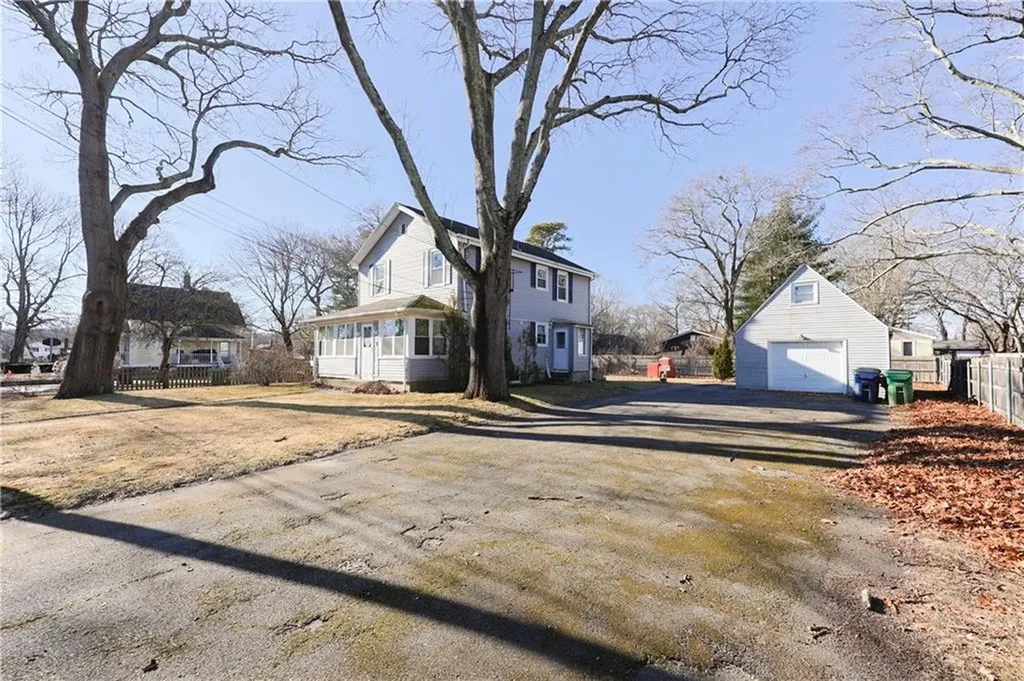 165 Haswill Street Warwick RI 02889