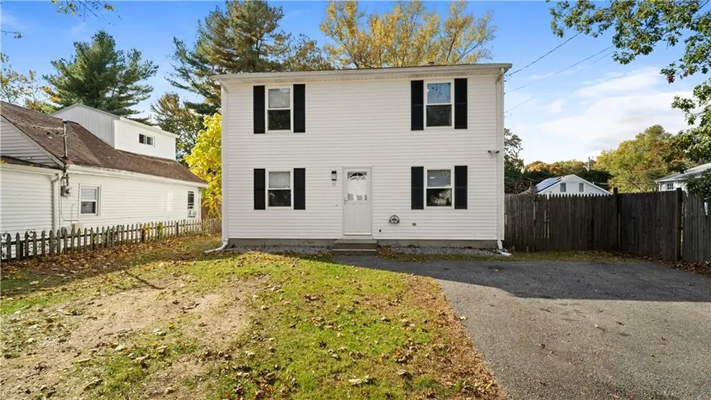 15 Abbott Avenue Warwick RI 02886