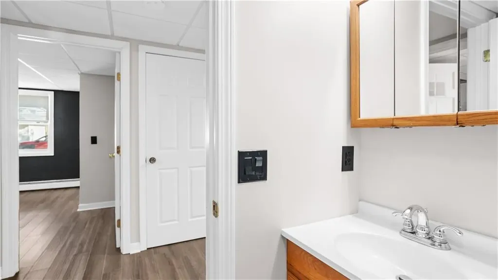 15 Abbott Avenue Warwick RI 02886