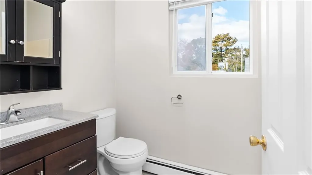 15 Abbott Avenue Warwick RI 02886