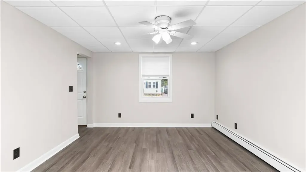 15 Abbott Avenue Warwick RI 02886