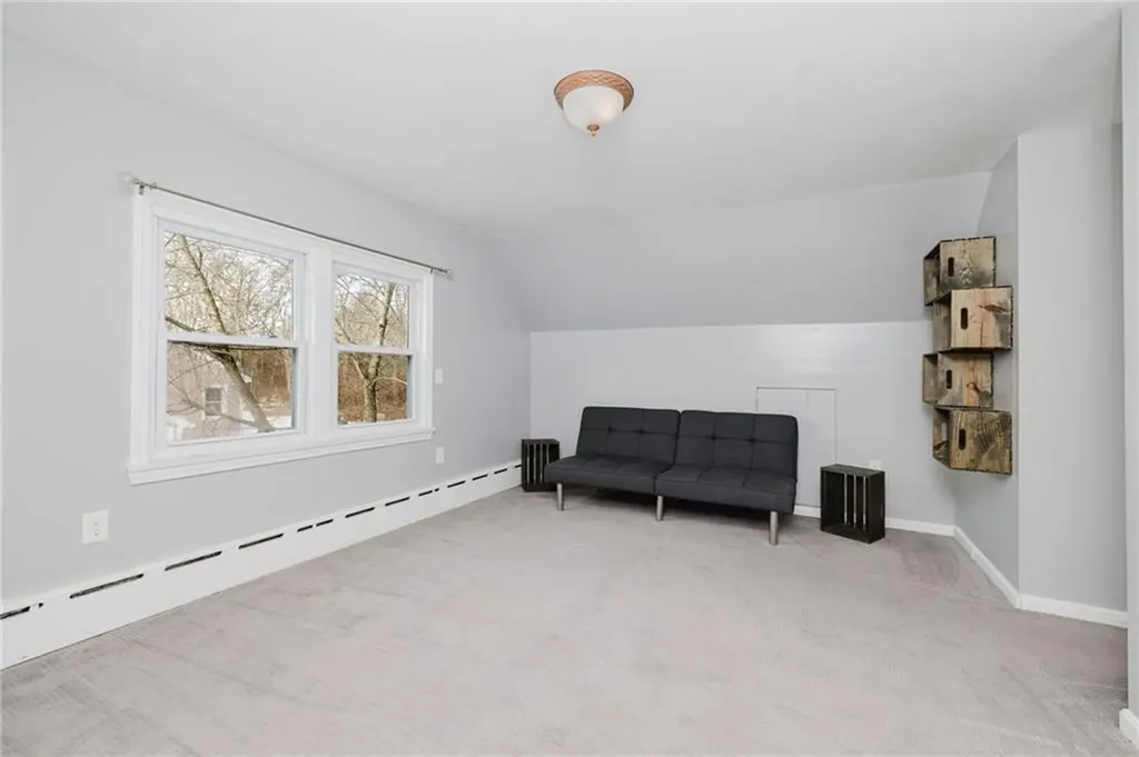 24 Cala Avenue Tiverton RI 02878