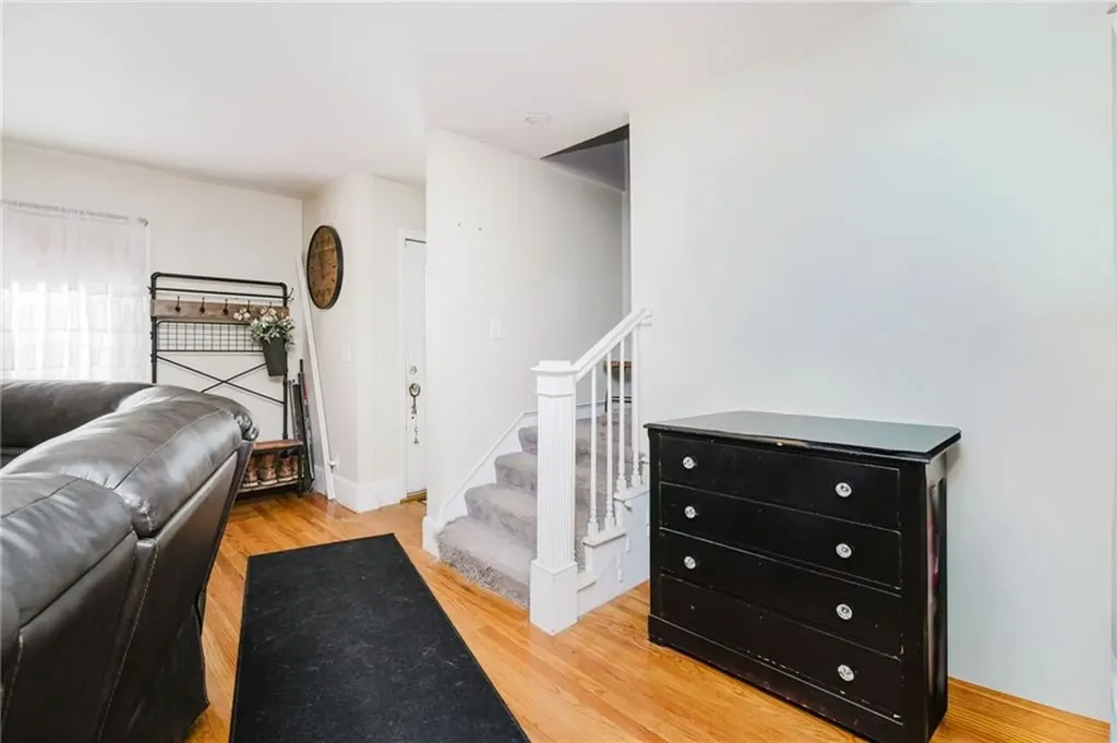 24 Cala Avenue Tiverton RI 02878