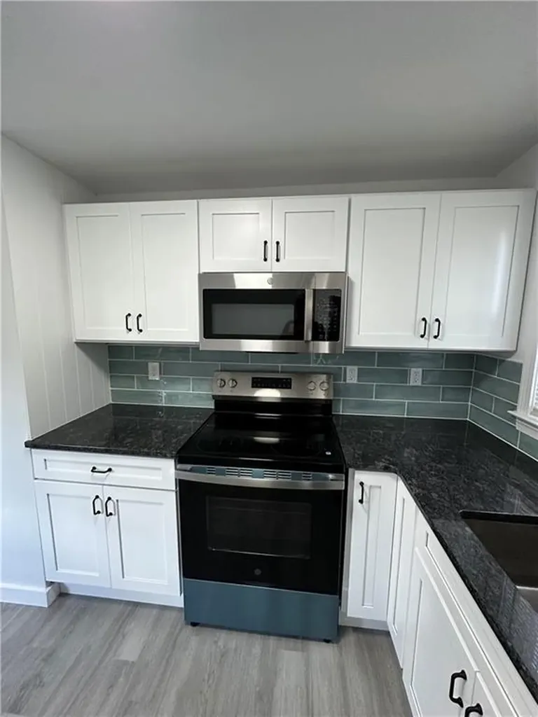 29 Brayton Street West Warwick RI 02893