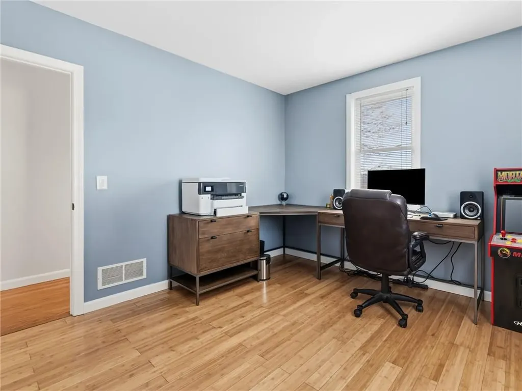 64 Brookdale Boulevard Pawtucket RI 02861