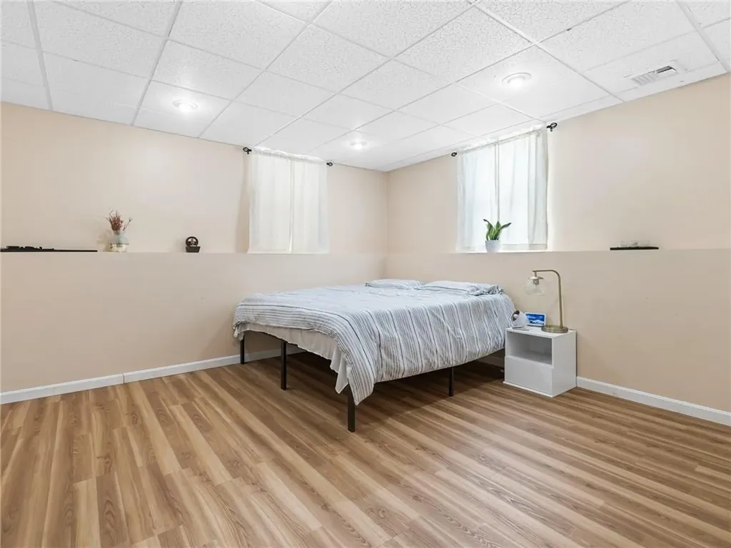 64 Brookdale Boulevard Pawtucket RI 02861