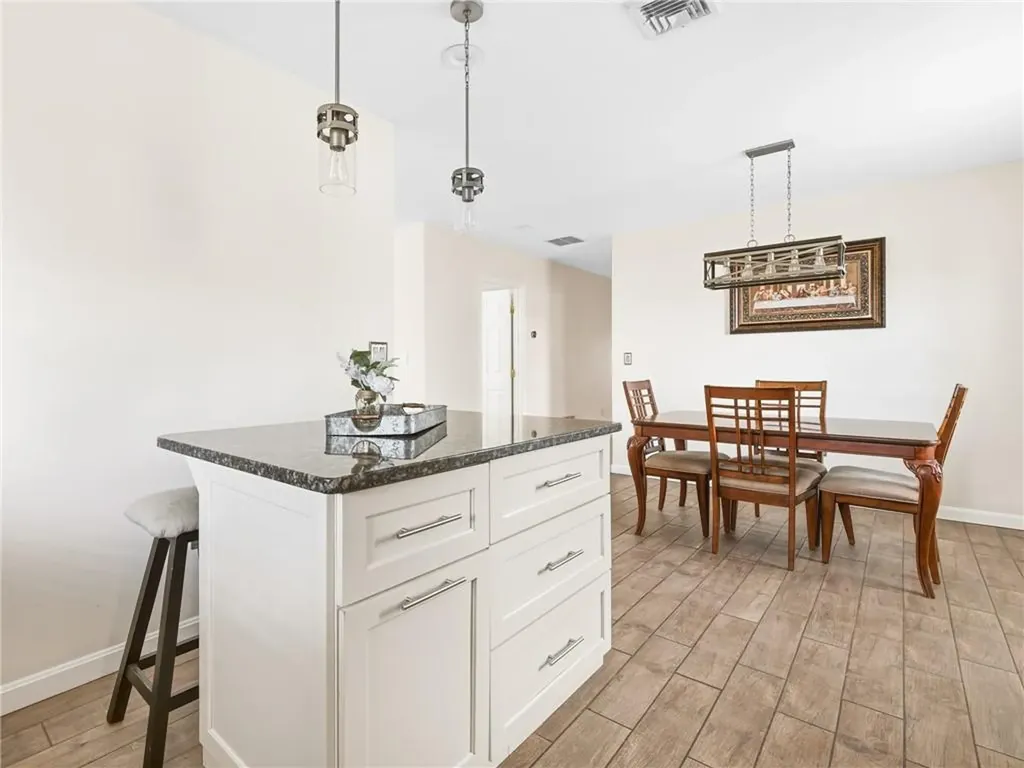 64 Brookdale Boulevard Pawtucket RI 02861