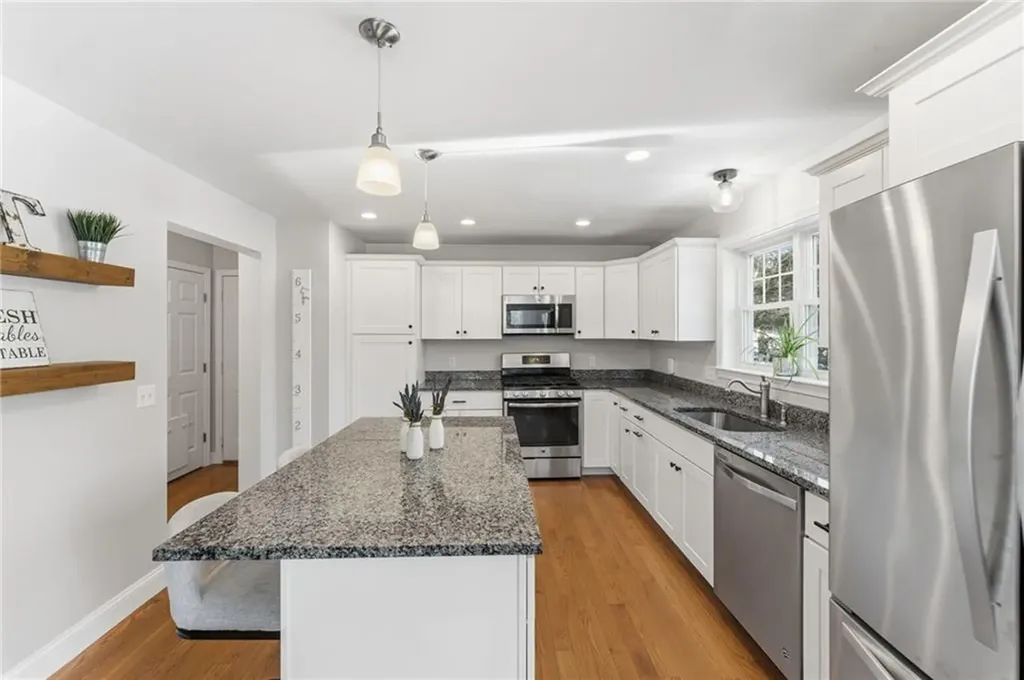 193 James Trail Richmond RI 02892